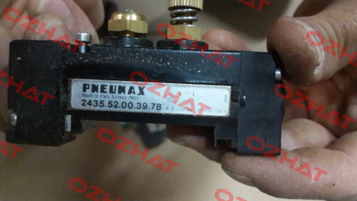 2435.52.00.39.78 Pneumax